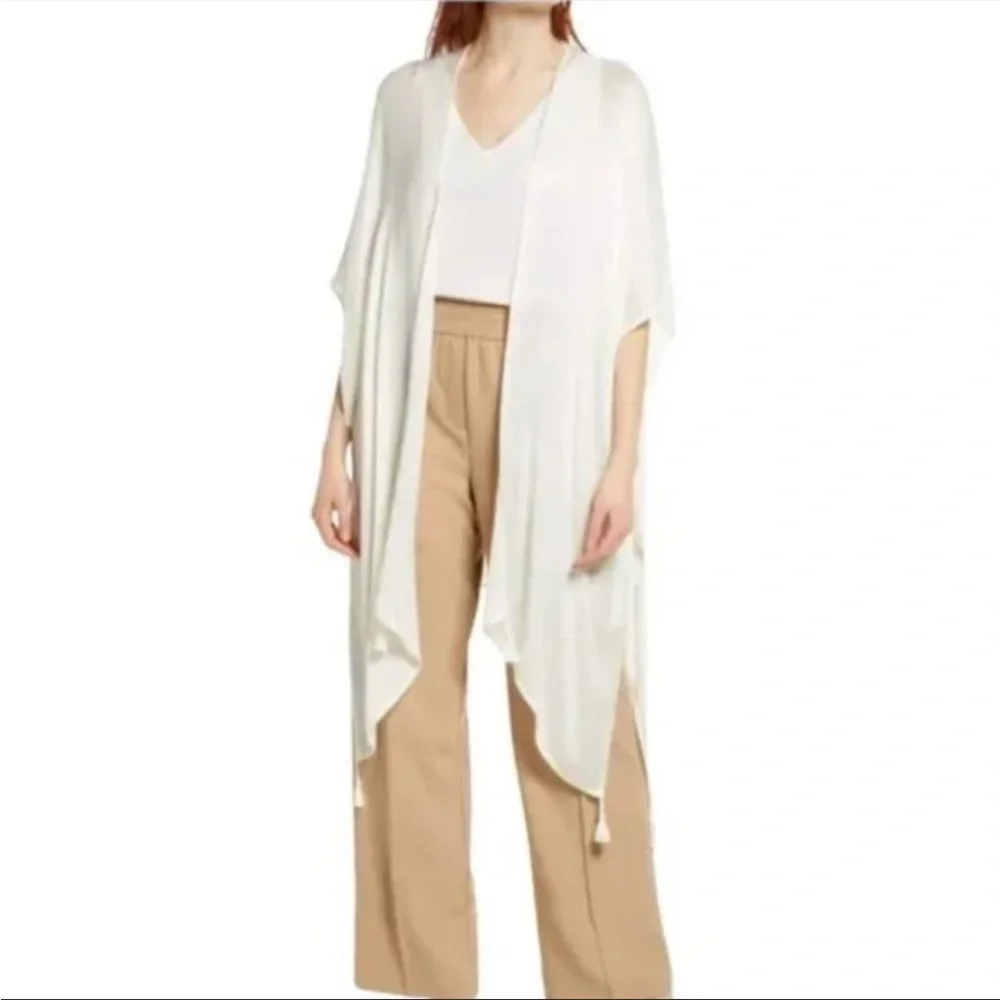 Nordstrom Open Front Ruana - Picture 1 of 7